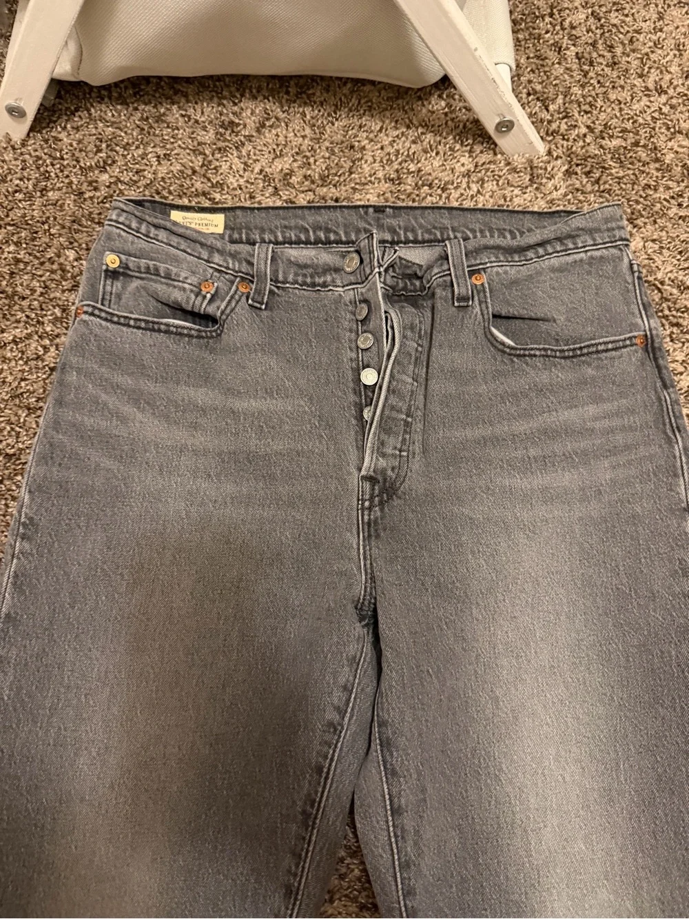 Levi's 501 grey woman’s jeans